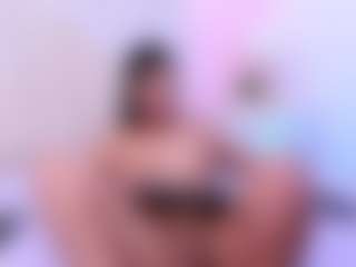 Live cam show with Ninarose01 - New Brown Eyes on Camsoda