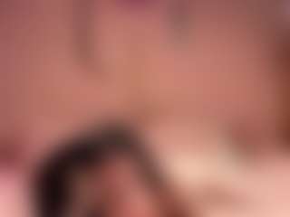 petiteprincess2204's Live Sex Cam Show