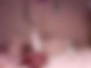 petiteprincess2204's Live Sex Cam Show