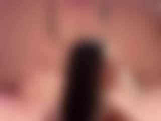 petiteprincess2204's Live Sex Cam Show