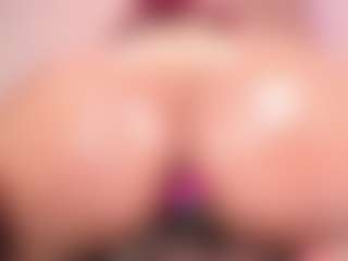 amelia-lov33's Live Sex Cam Show