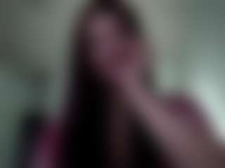 CecileFlood's Live Sex Cam Show