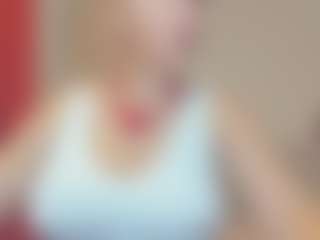DangerSimona MILF webcam performer live streaming