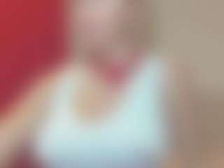 Live cam show with DangerSimona - New MILF on Sweet Sext