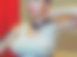 Live cam show with DangerSimona - Mature on Fit Hotties