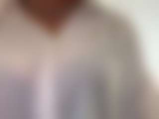 Live cam show with Ely - Tease Lovense on madthumbs