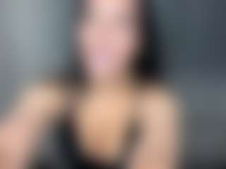 Live cam show with Ely - Public BBW on StripNow