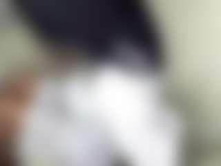 Live cam show with Ely - Big Ass on SpunkLive