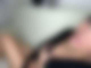 Ely's Live Sex Cam Show