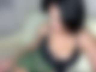 Live-Cam-Show mit Ely - Dildo Or Vibrator auf Camsoda