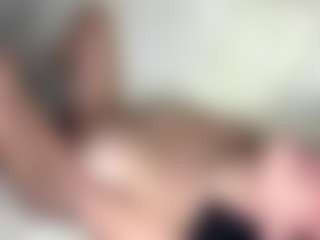 Ely's Live Sex Cam Show