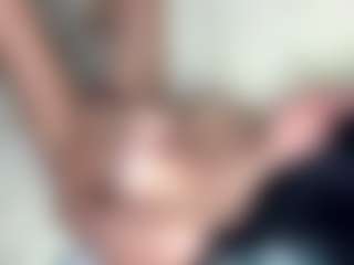 Ely's Live Sex Cam Show