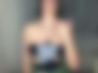 Ely's Live Sex Cam Show