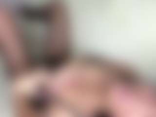 Ely's Live Sex Cam Show