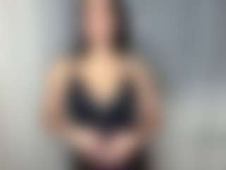 Ely's Live Sex Cam Show