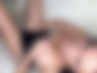 Ely's Live Sex Cam Show