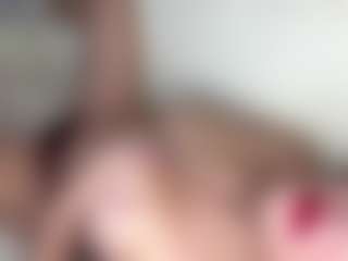 Ely's Live Sex Cam Show