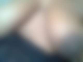 uwerashams's Live Sex Cam Show