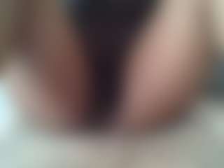 uwerashams's Live Sex Cam Show