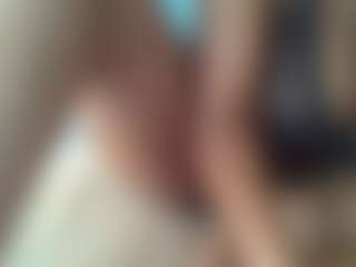 uwerashams's Live Sex Cam Show