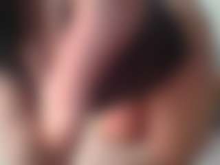 uwerashams's Live Sex Cam Show