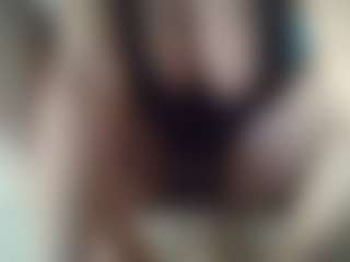 Live cam show with uwerashams - Flirt Young Adult on CamClone