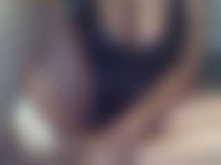 uwerashams's Live Sex Cam Show
