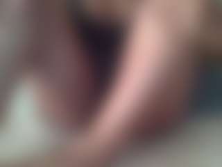 uwerashams's Live Sex Cam Show