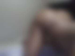 uwerashams's Live Sex Cam Show