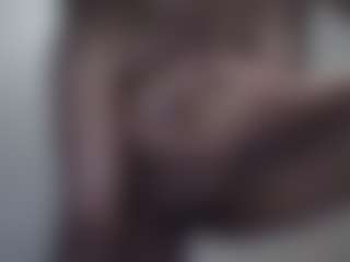 uwerashams's Live Sex Cam Show