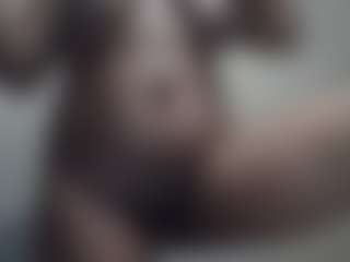 uwerashams's Live Sex Cam Show