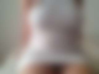 Live cam show with uwerashams - Drinking on parknlotfishbdy