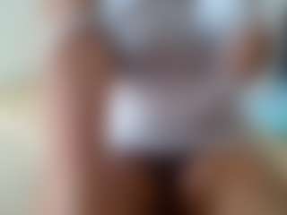 uwerashams's Live Sex Cam Show