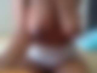 Live cam show with uwerashams - HD Curvy on livesexfox.com