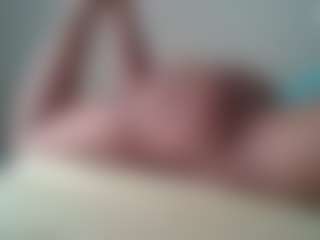 uwerashams's Live Sex Cam Show
