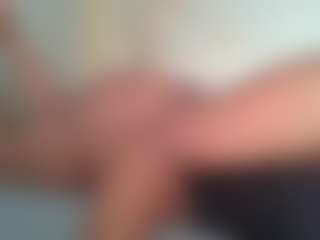 uwerashams's Live Sex Cam Show