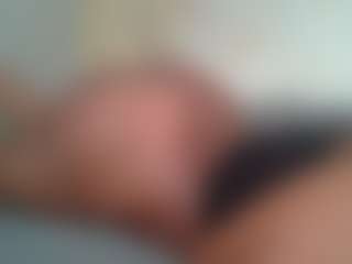 uwerashams's Live Sex Cam Show