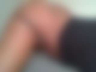 uwerashams's Live Sex Cam Show