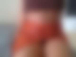 uwerashams's Live Sex Cam Show