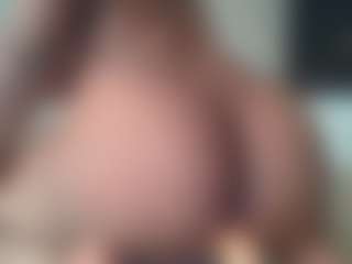 uwerashams's Live Sex Cam Show