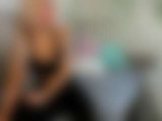ValeriFoxy MILF webcam performer live streaming