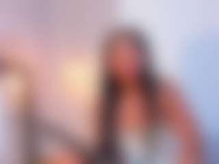 Live cam show with Ariaa-Rose1 - Body Massage on alttransgirls