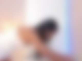 Ariaa-Rose1's Live Sex Cam Show