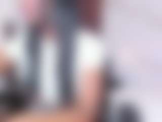 Live cam show with Ariaa-Rose1 - Striptease on googirlz