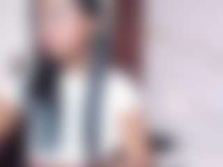 Ariaa-Rose1's Live Sex Cam Show