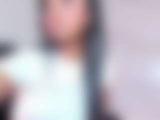 Ariaa-Rose1's Live Sex Cam Show