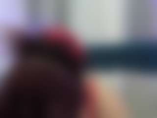 CataleyaReed MILF webcam performer live streaming