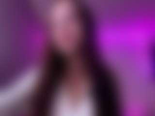 Evelyn's Live Sex Cam Show