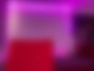 Evelyn's Live Sex Cam Show