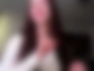 Evelyn's Live Sex Cam Show